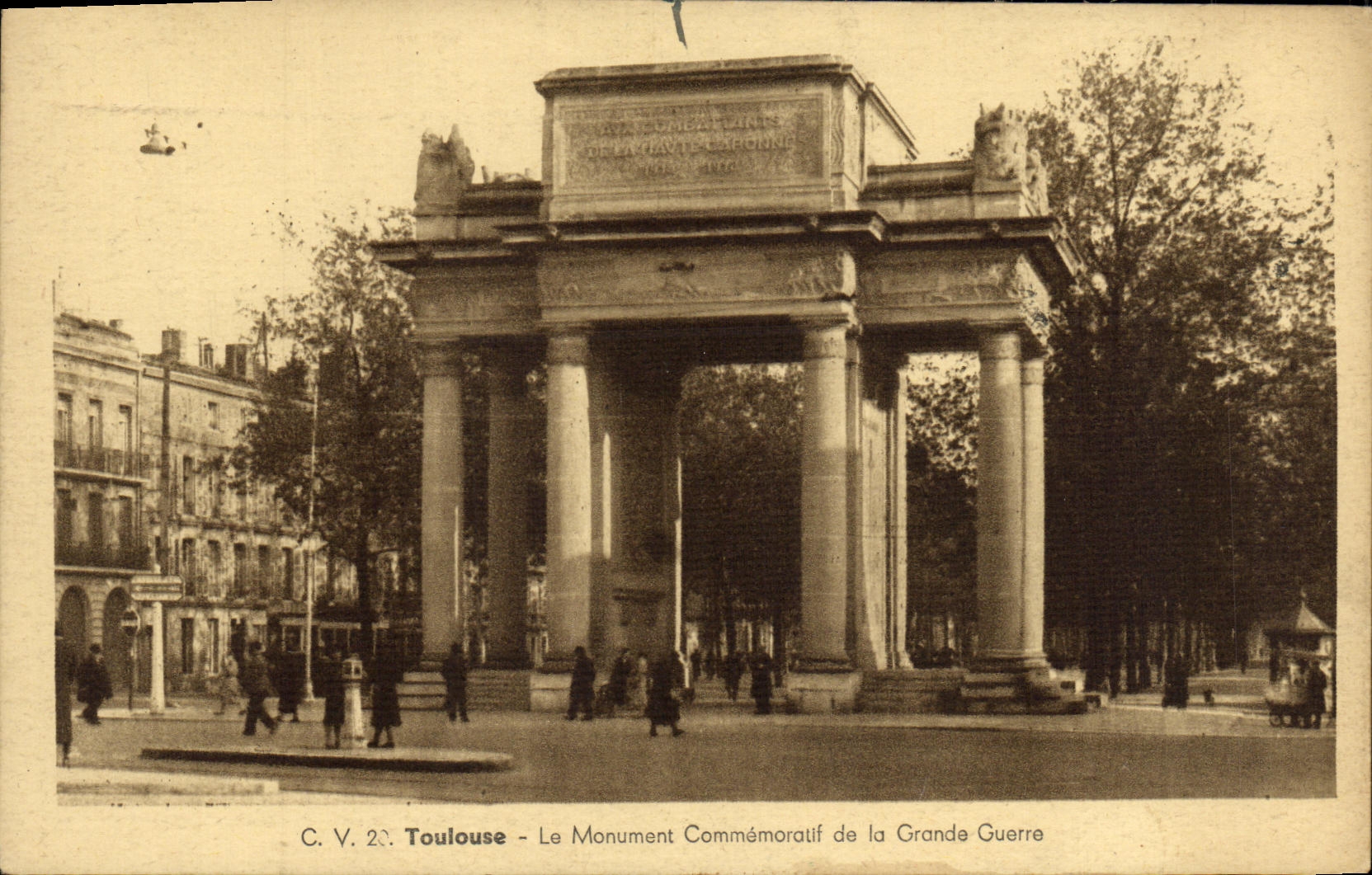 CPA Toulouse Le Monument Commemoratif de la Grande Guerre Miltiaria
