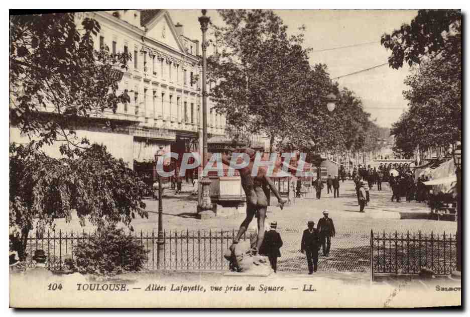 CPA Toulouse Allees Lafayette Vue Prise du Square