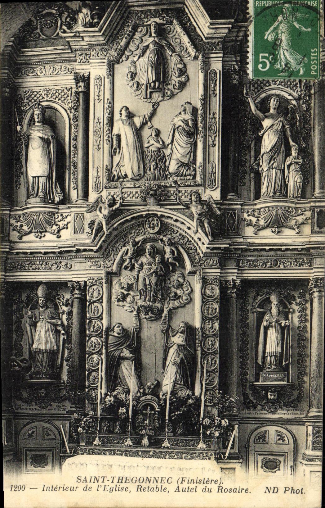 CPA Saint Thegonnec Interieur de L Eglise Retable Autel du rosaire