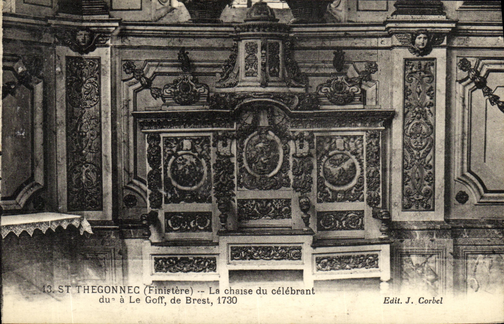 CPA Saint Thegonnec La Chaise du celebrant due a le Goff de Brest 1730