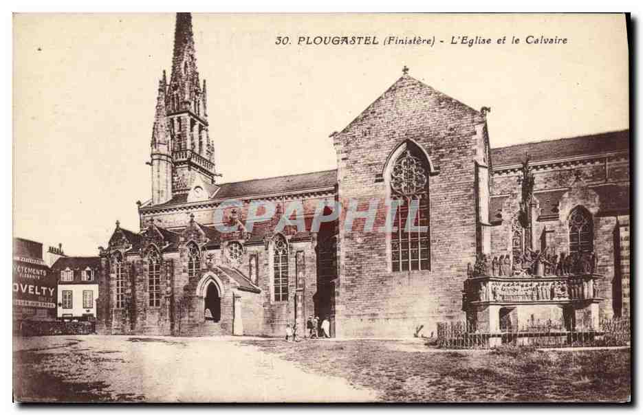 CPA Plougastel L Eglise et le Calvaire