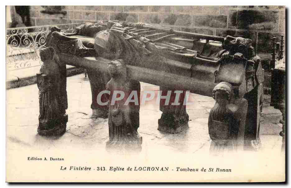 CPA Le Finistere Eglise de Locronan Tombeau de St Roman