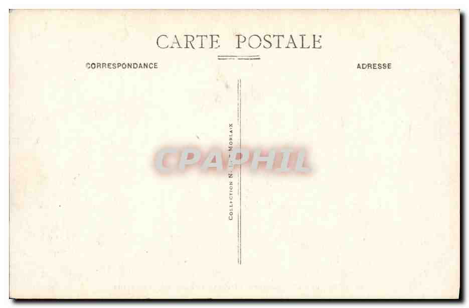 CPA St Pol de Leon Chateau de Kernevez La Facade — Rückseite
