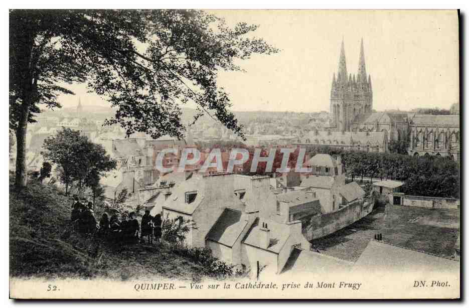CPA Quimper Vue sur la Cathedrale prise du Mont Frugy