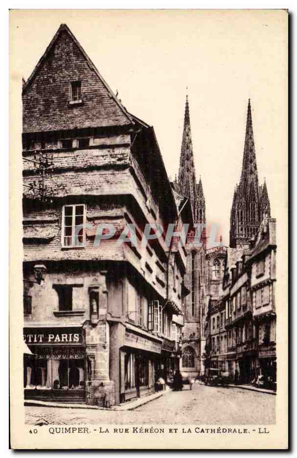 CPA Quimper La Rue Kereon et la Cathedrale