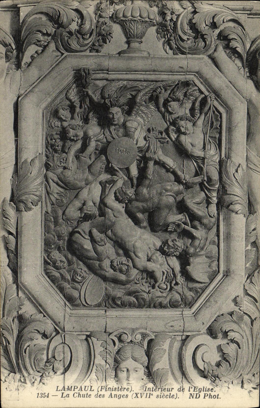 CPA Lampaul Interieur de l Eglise La Chute des Anges