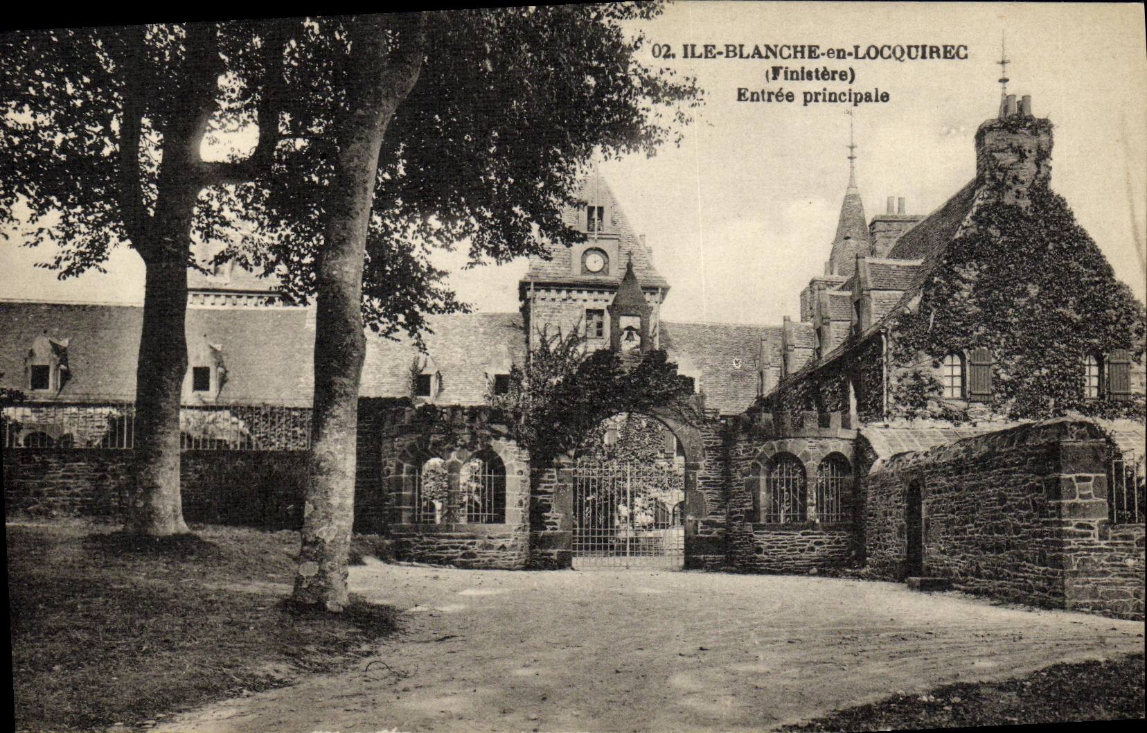 CPA Ile Blanche en Locquirec Entree principale