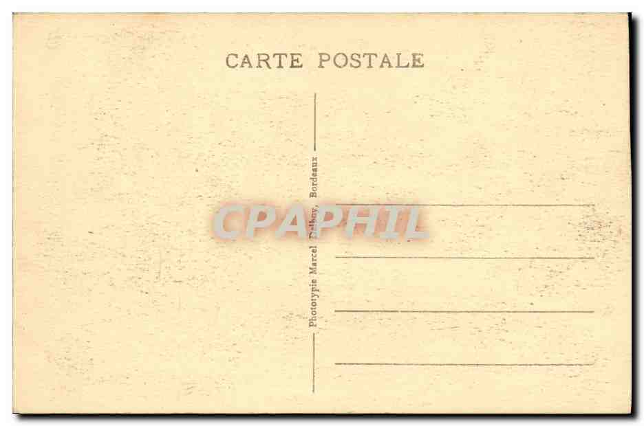 CPA Bordeaux Place de la Victoire Tramways — Verso