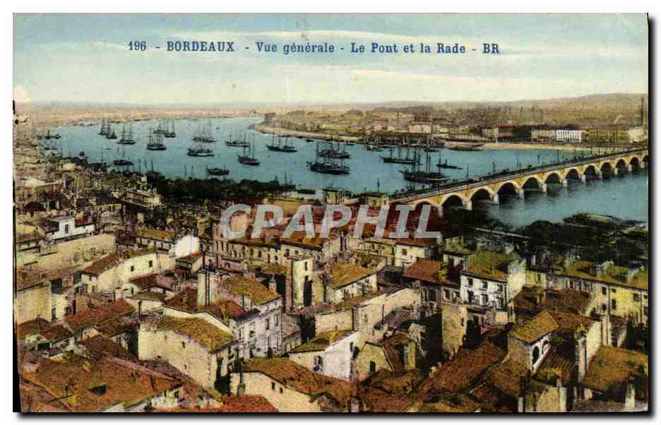 CPA Bordeaux Vue Generale Le Pont et la Rade