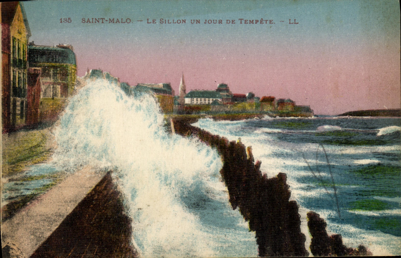 Saint-Malo — Le Sillon un día de tormenta — LL