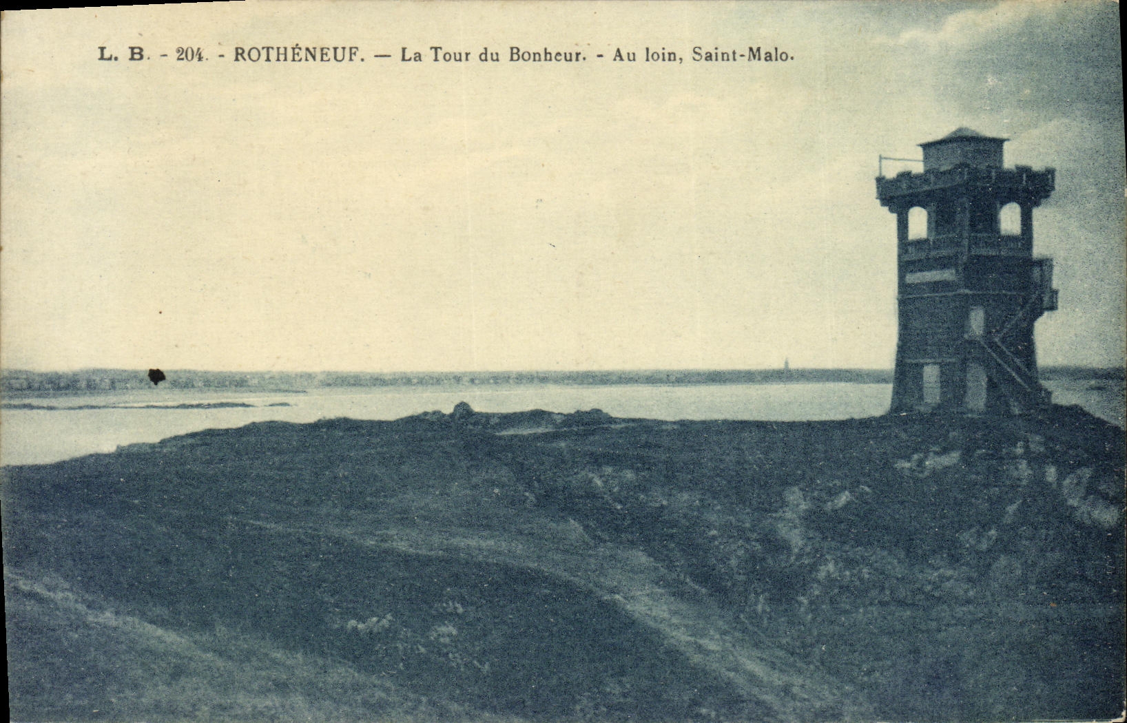 La Tour du Bonheur — Rothéneuf — Au loin, Saint-Malo.