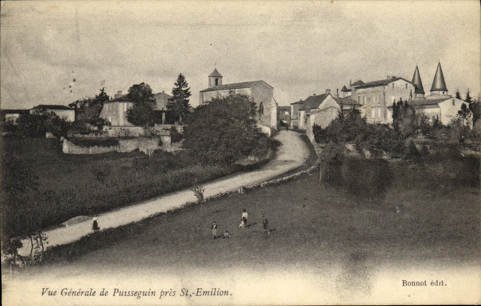 CPA Environs de St Emilion Vue Generale de Puisseguin 