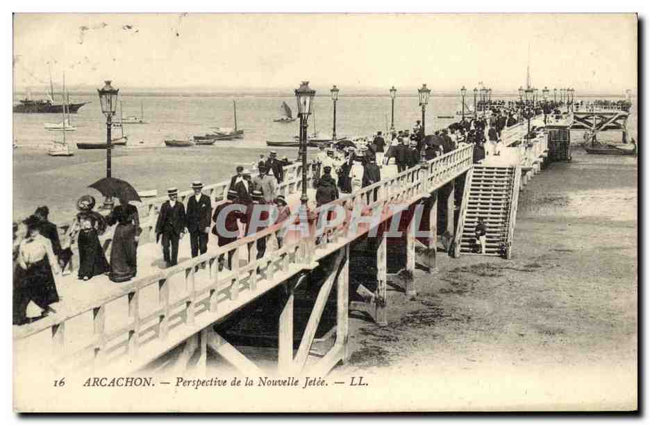 CPA Cote D Argent Arcachon Perspective de la nouvelle jetee