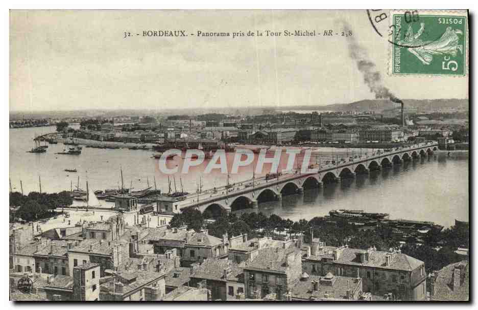 CPA Bordeaux Panorama Pris de la Tour St Michel