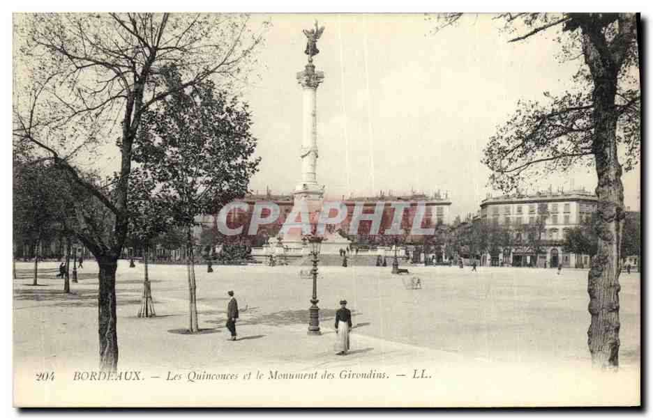 CPA Bordeaux Les Quinconces et le monument des Girondins 