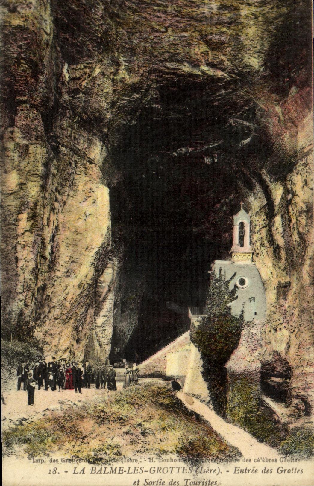CPA La Balme Les Grottes Entree des Grottes