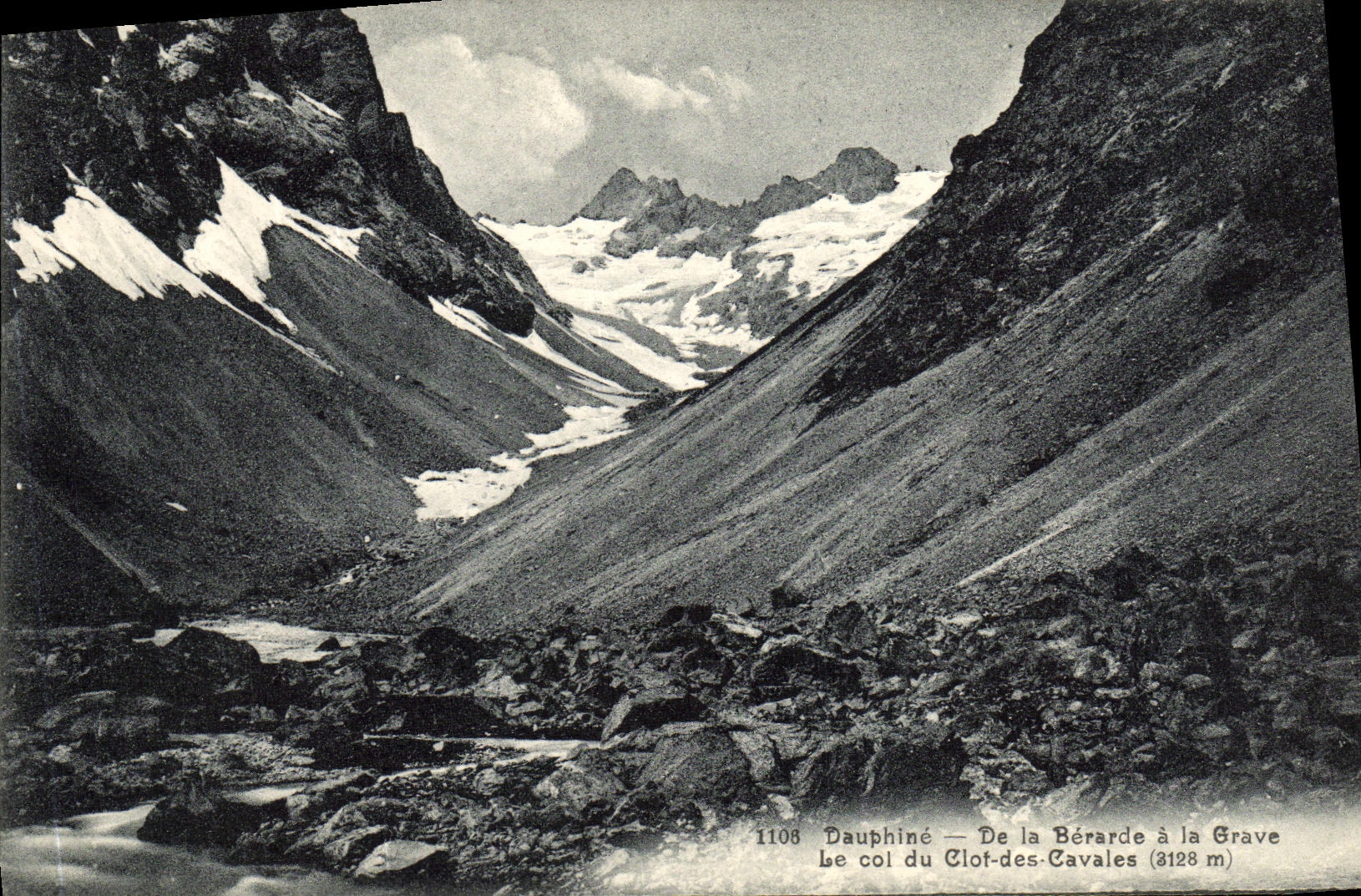 Le col du Clof-des-Cavales (3128 m) — Dauphiné — De la Bérarde à la Grave — n° 1108