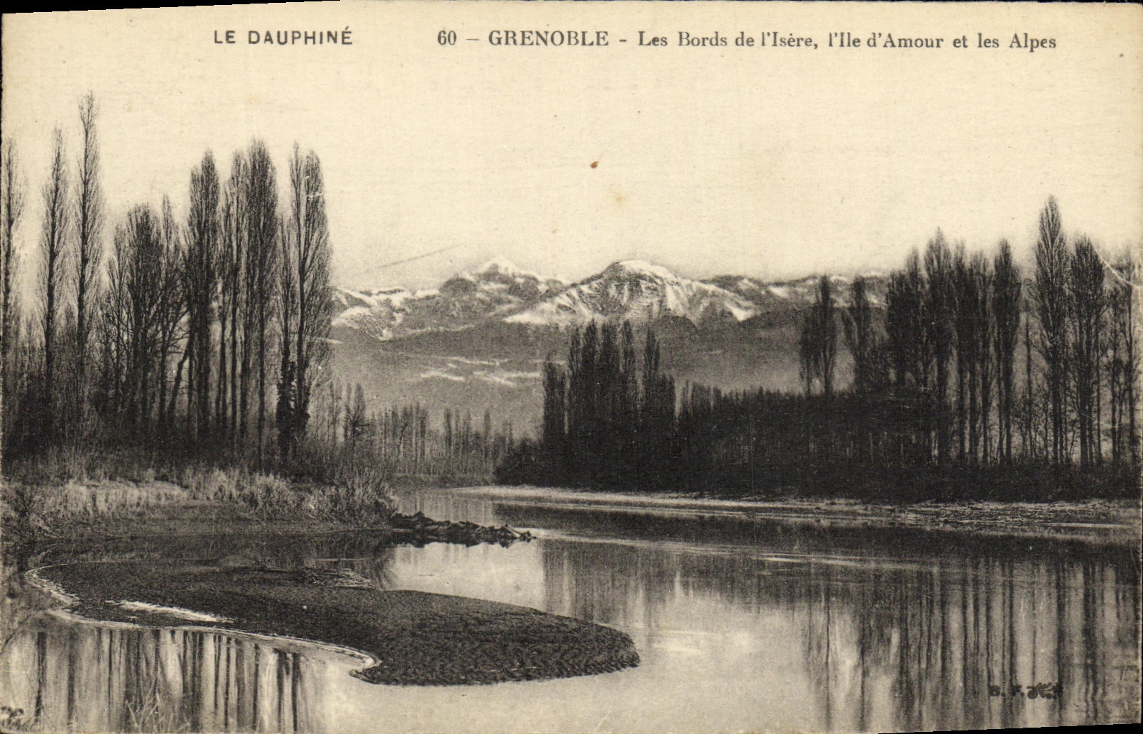 CPA Grenoble Les Bords de l lsere l lle d amour et les Alpes