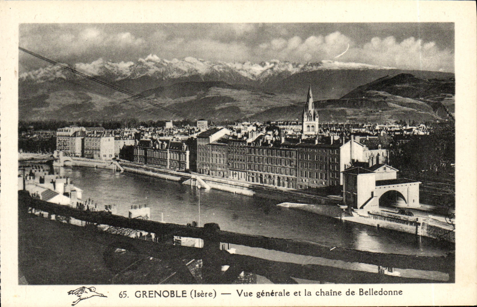 CPA Grenoble Vue Generale et la Chaine De Belledonne