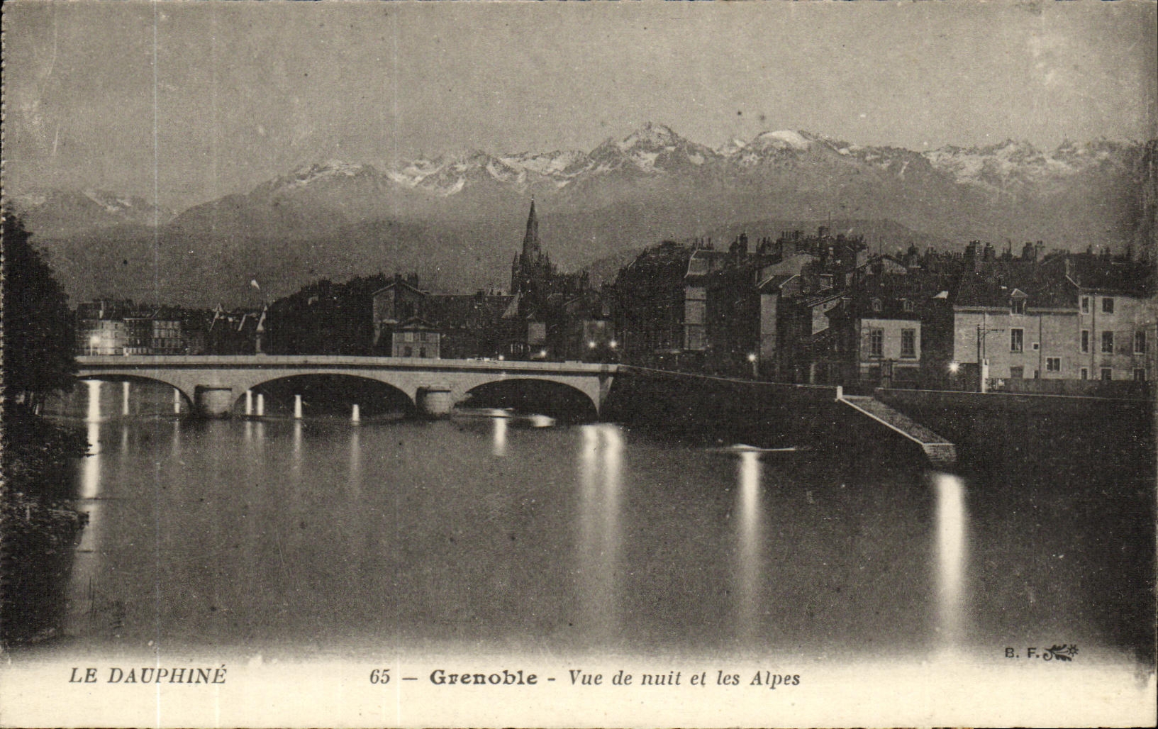 CPA Grenoble Vue de Nuit et les Alpes