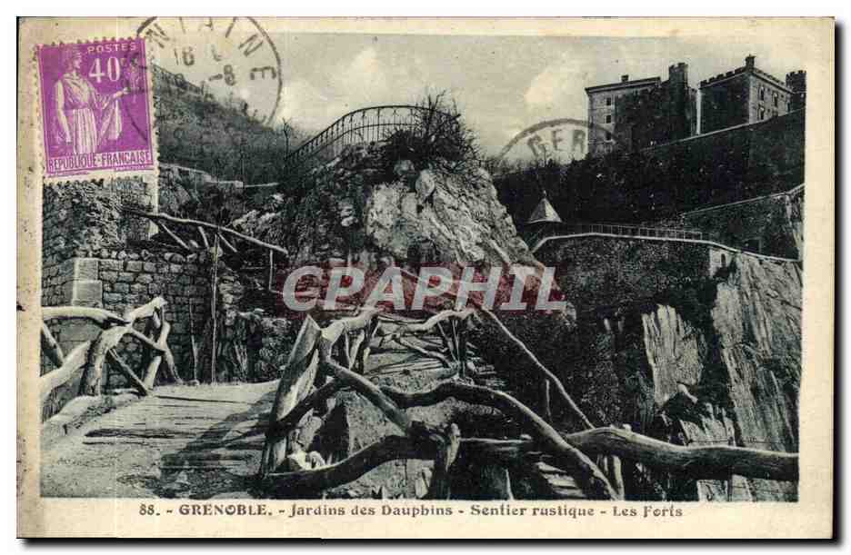 Grenoble - Jardins des Dauphins - Sentier rustique - Les Forts