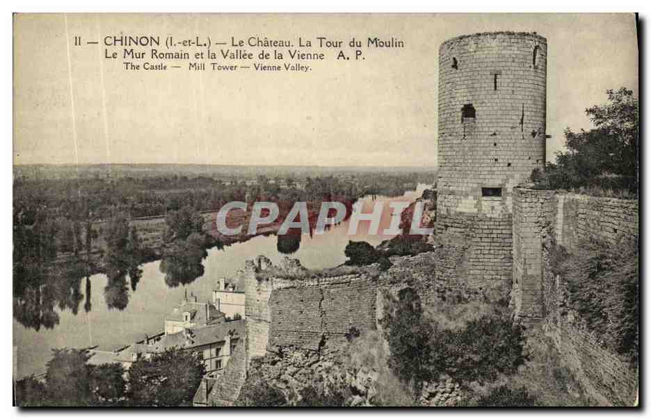 CPA Chinon Le Chateau La Tour du Moulin Le mur Romain et la Vallee de la Vienne