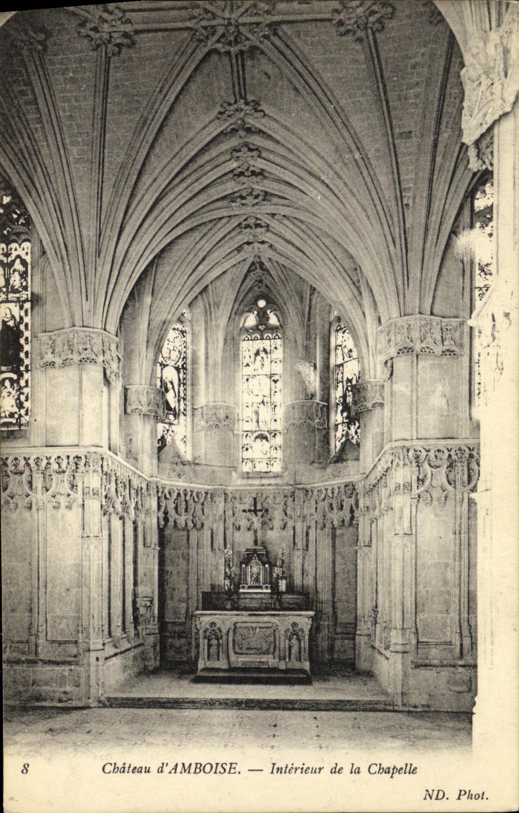 CPA Amboise Interieur de la Chapelle Chaetau