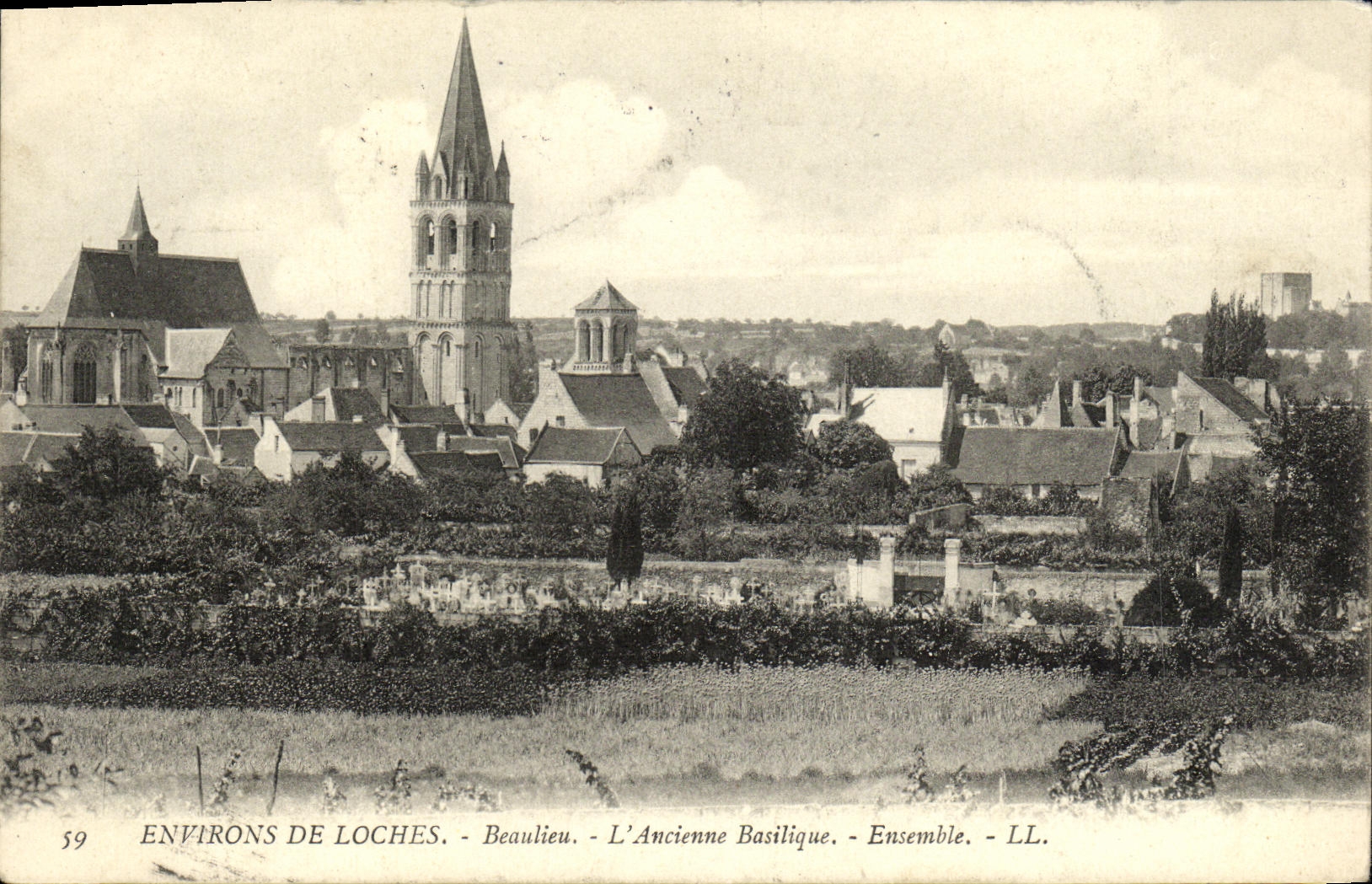 CPA Environs De Loches Beaulieu L Ancienne Basilique Ensemble