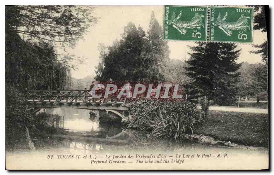 CPA Tours Le Jardin des Prebendes d Oe Le lac et le pont 