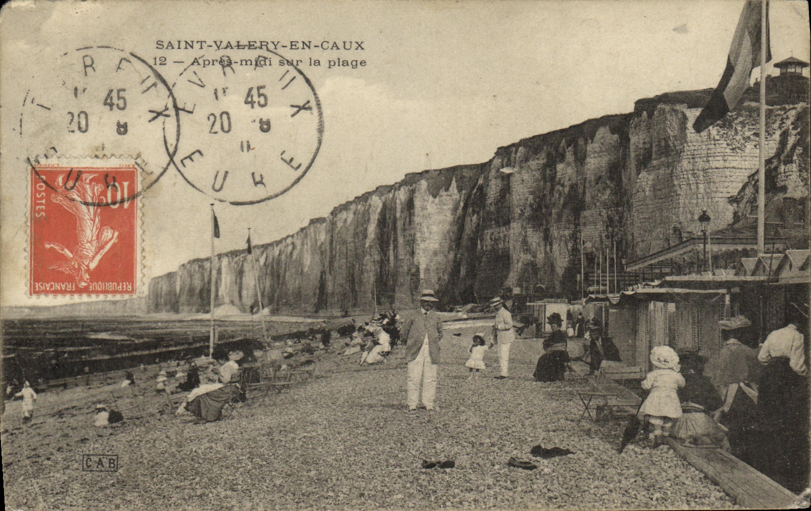CPA Saint Valery En Caux Apres midi sur la plage 