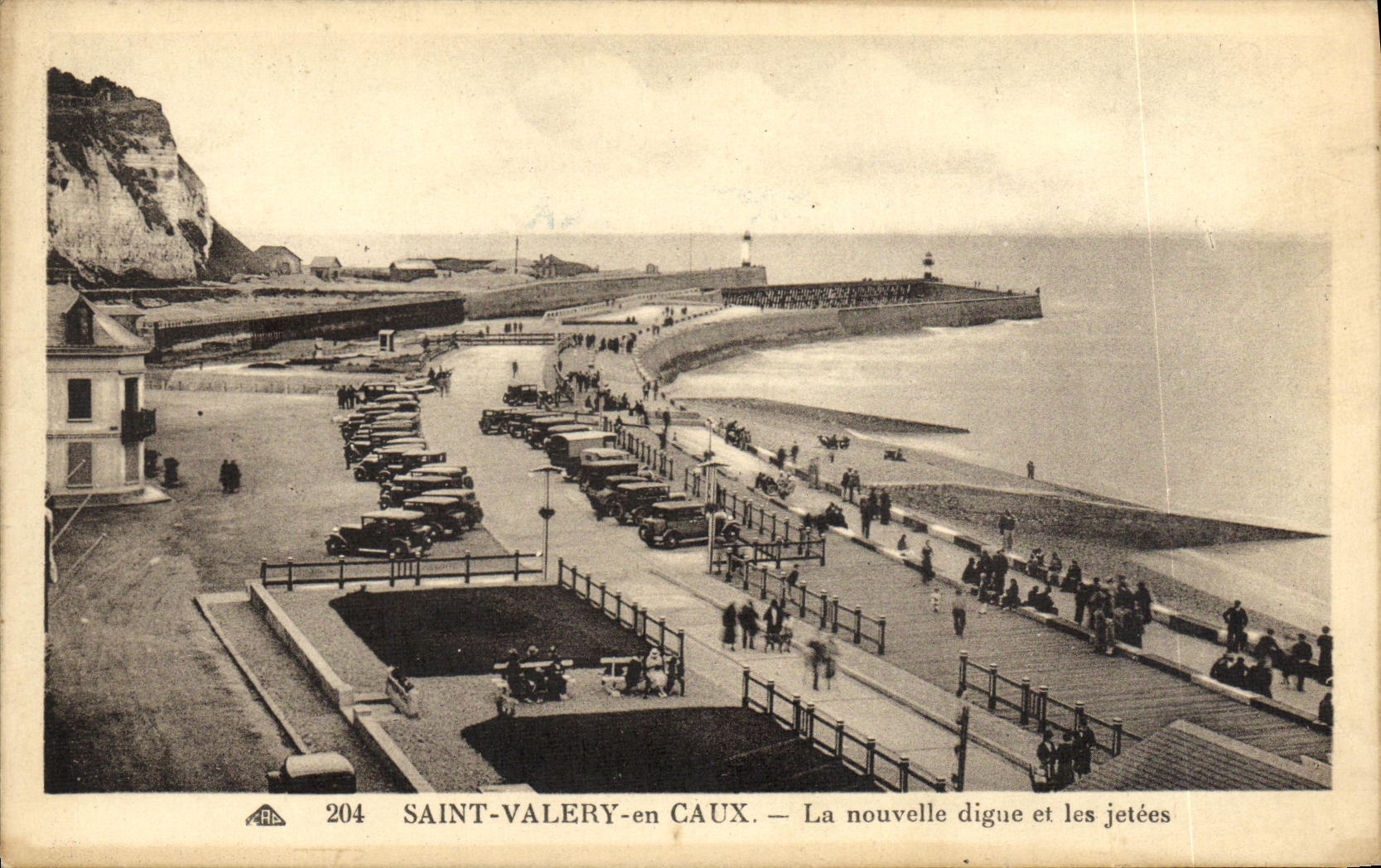 CPA St Valery en Caux La Nouvelle Digue et les jetees