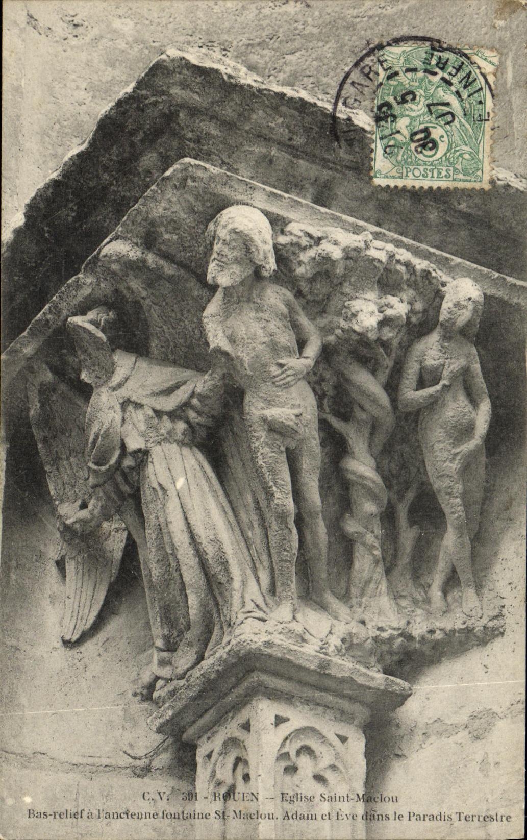 CPA Rouen Eglise St maclou Bas relief a l ancienne fontaine St maclou Adam et Eve dans le paradis terrrestre