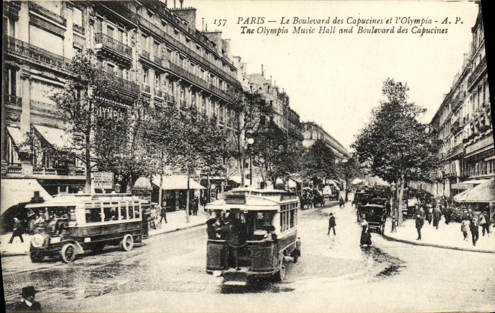 CPA Paris Le Boulevard des Capucines et L Olympia 