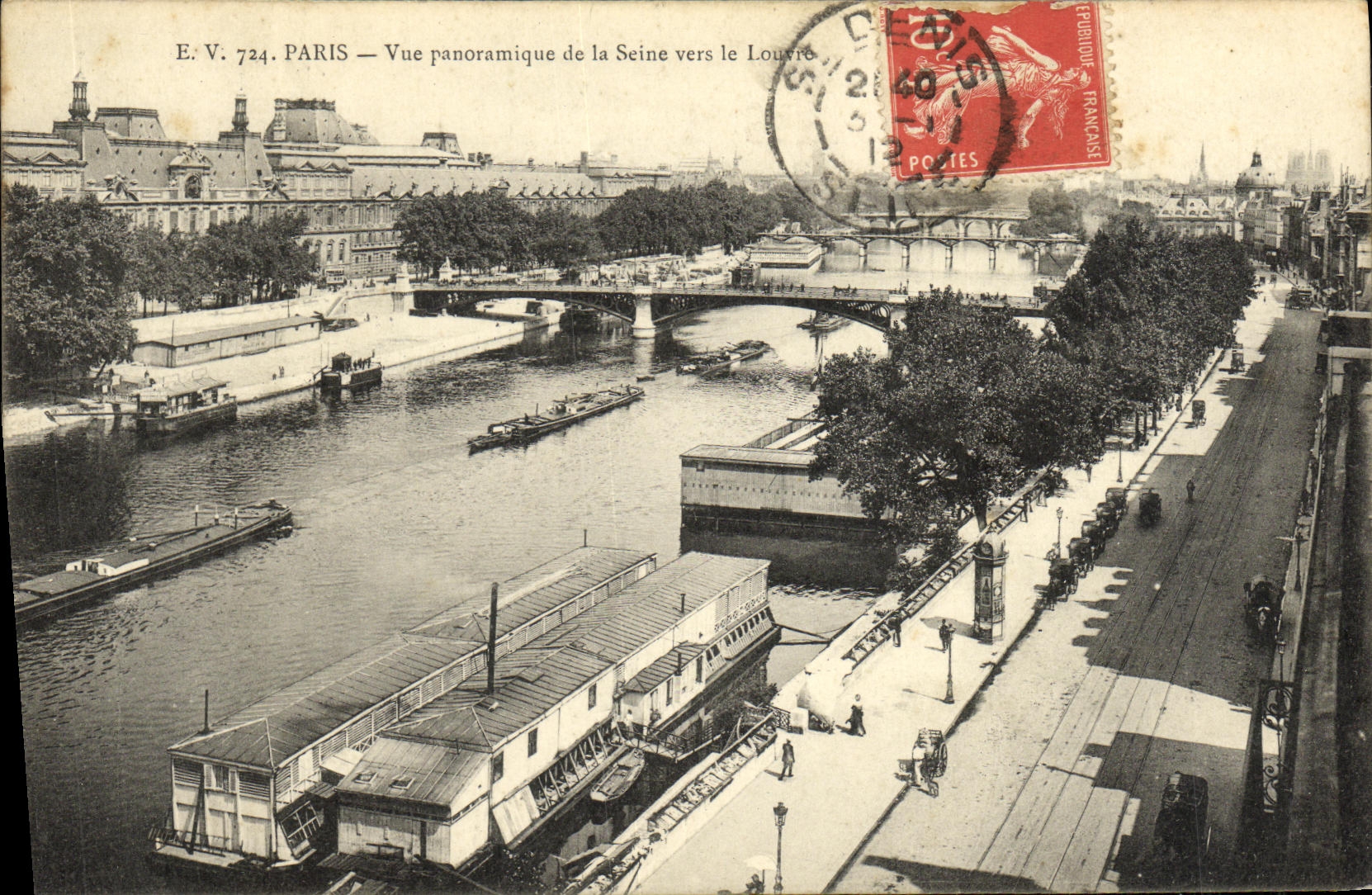 CPA Paris Vue Panoramique de la Seine Vers le Louvre