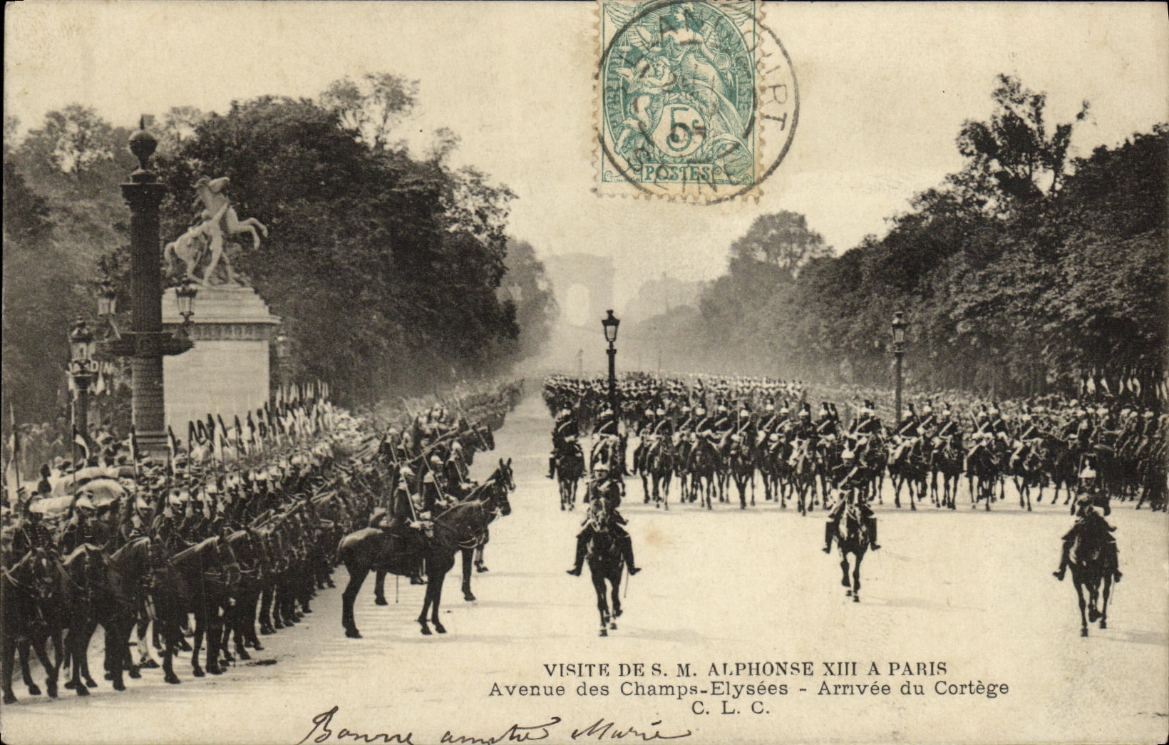 CPA Paris Avenue des Champs Elysees Arrivee du Cortege