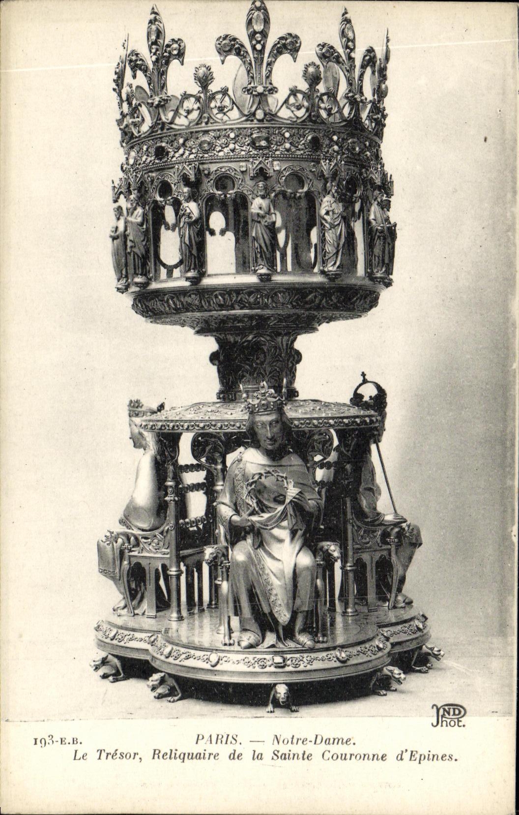 CPA Paris Notre Dame Le Tresor Reliquaire de la SAinte Couronne d epines