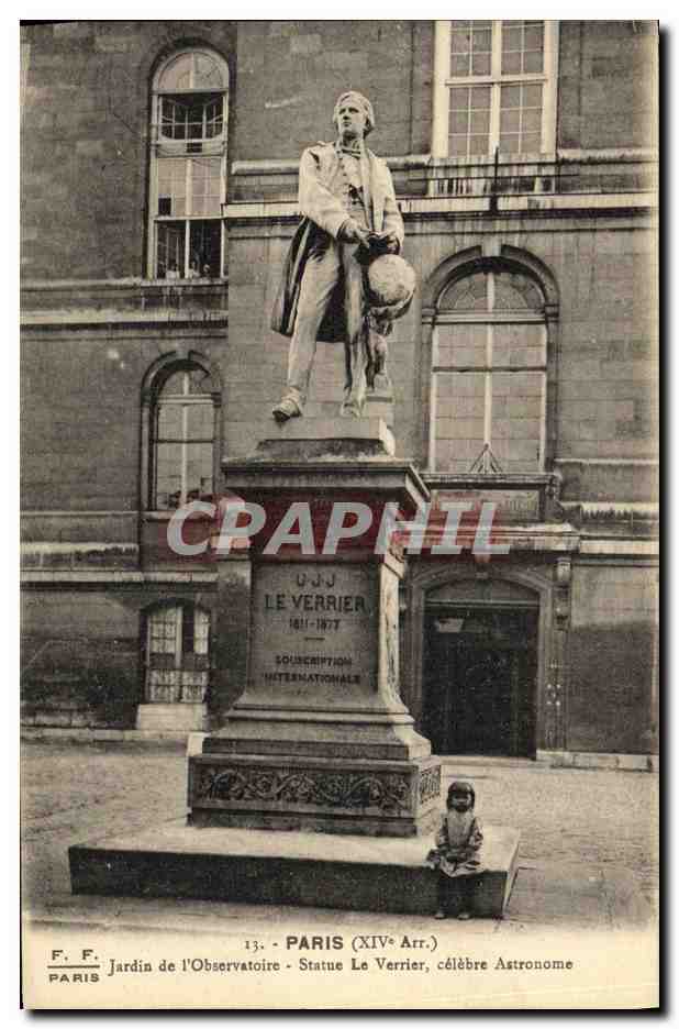 CPA Paris Jardin de L Observatoire Statue Le Verrier celebre astronome Cosmos Astronomie 