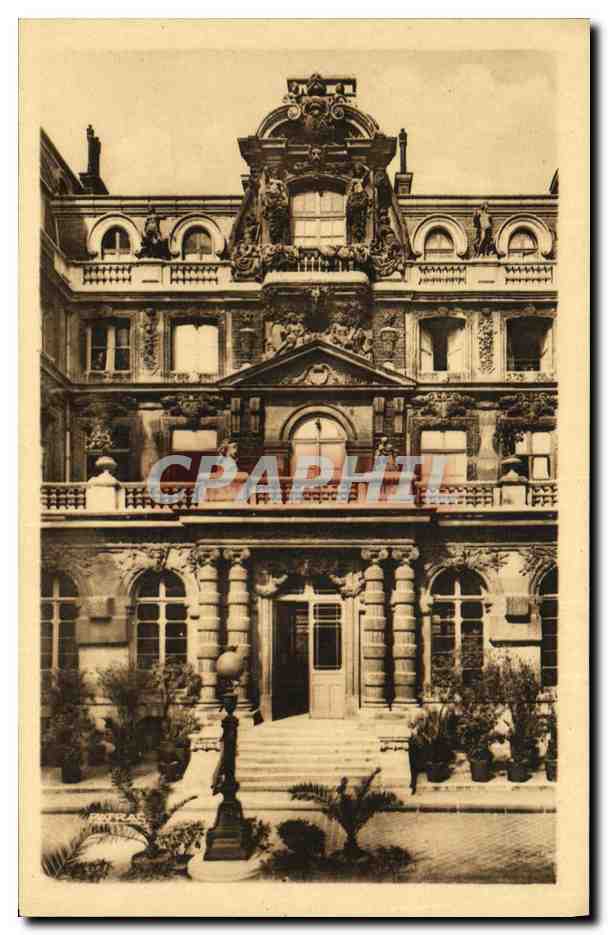 CPA Ecole Massillon bis Quai des Celestins Paris La Facade