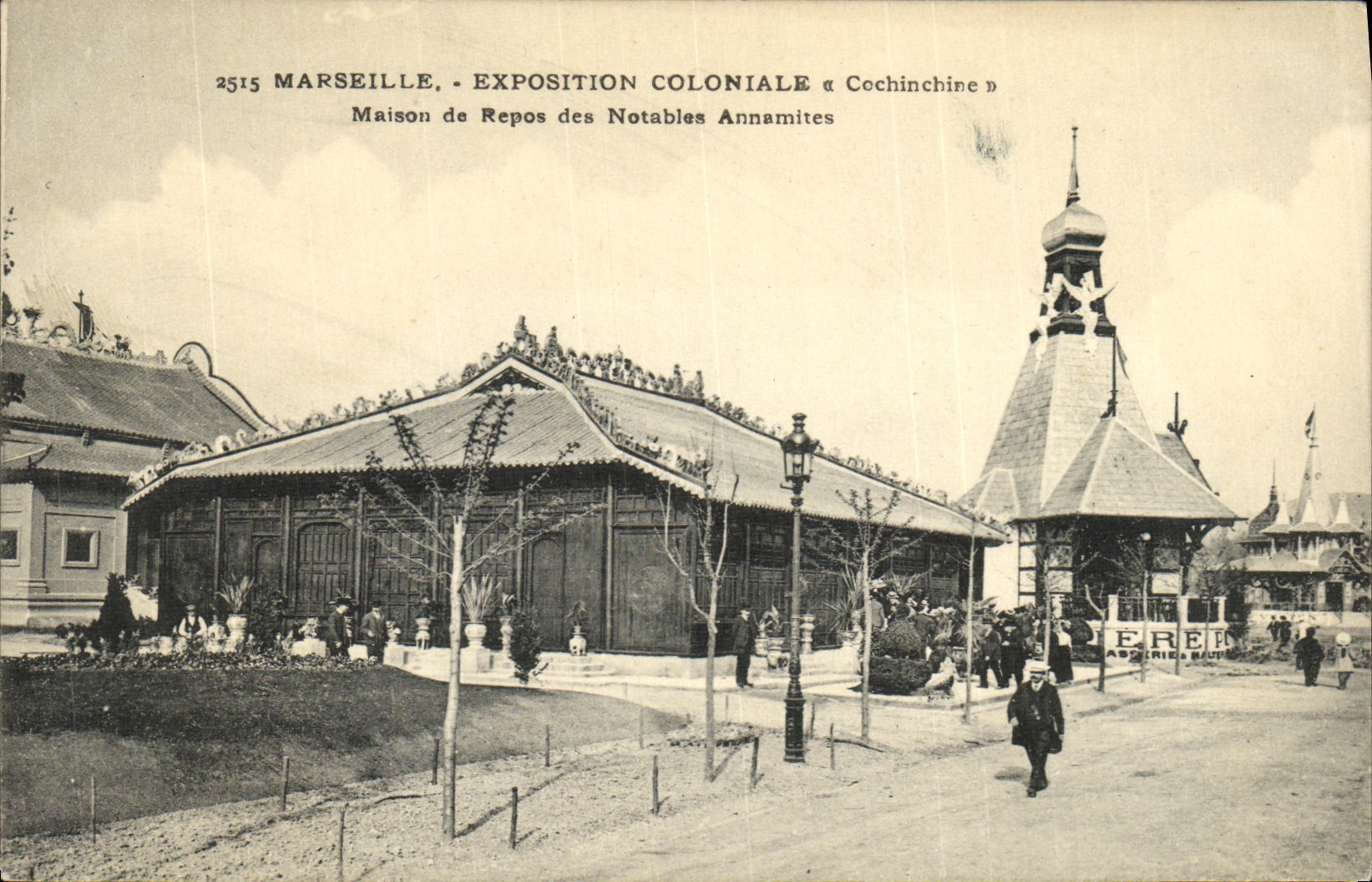 CPA Marseille Exposition Coloniale Cochinchine Maison de Repos des Notables Annamites 