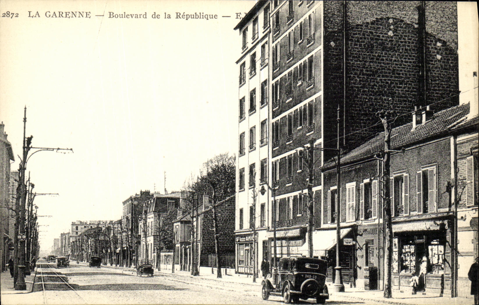 CPA La Garenne Boulevard de la Republique