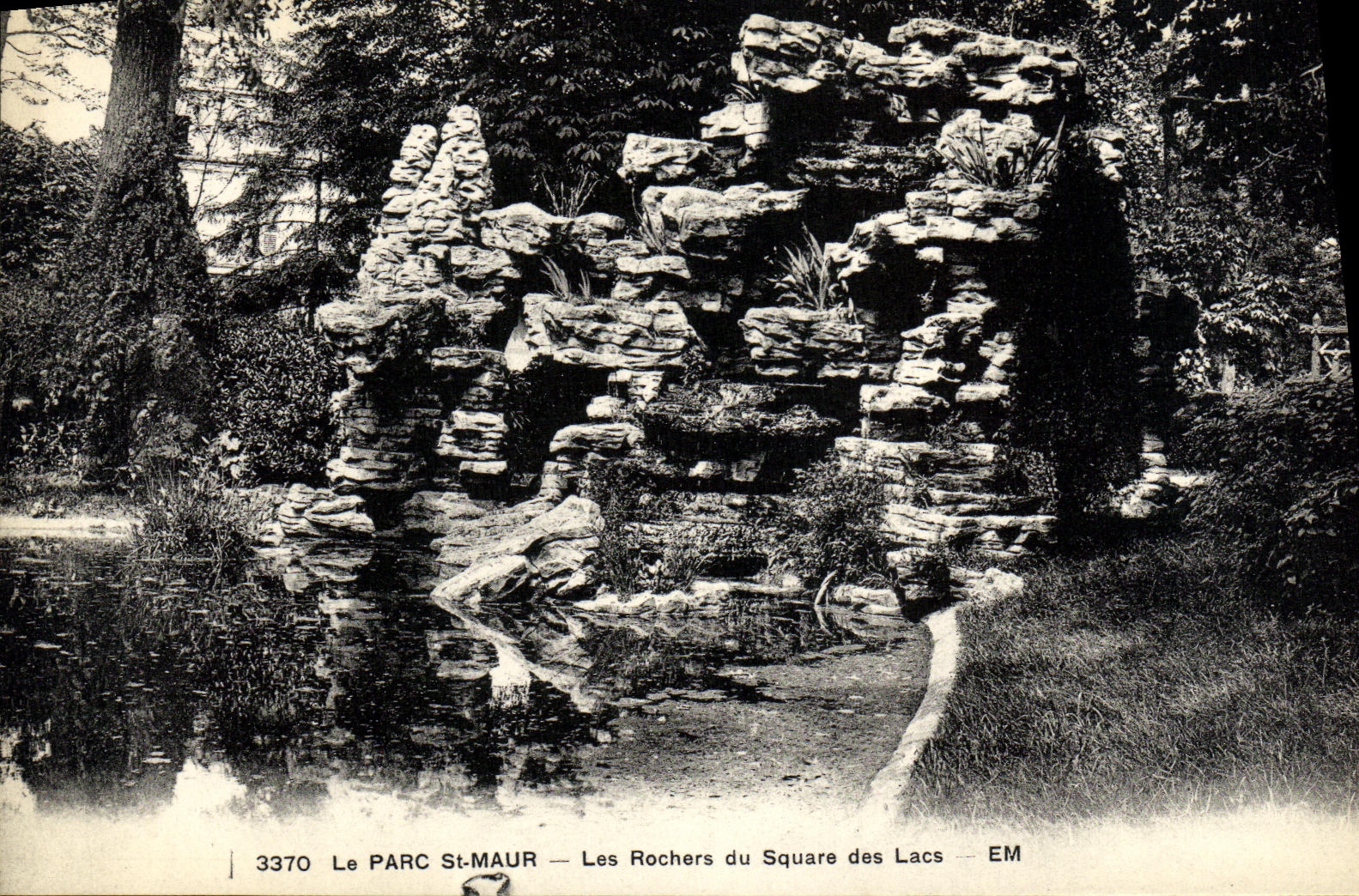 CPA Le Parc St Maur Les Rochers du Square des Lacs