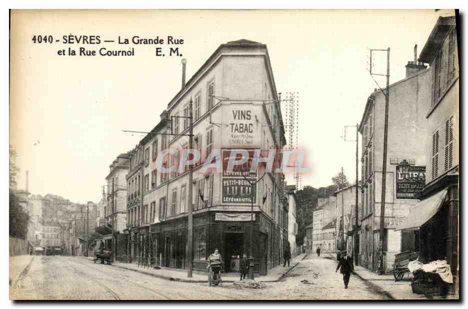 CPA Sevres La Grande Rue et la Rue Cornol