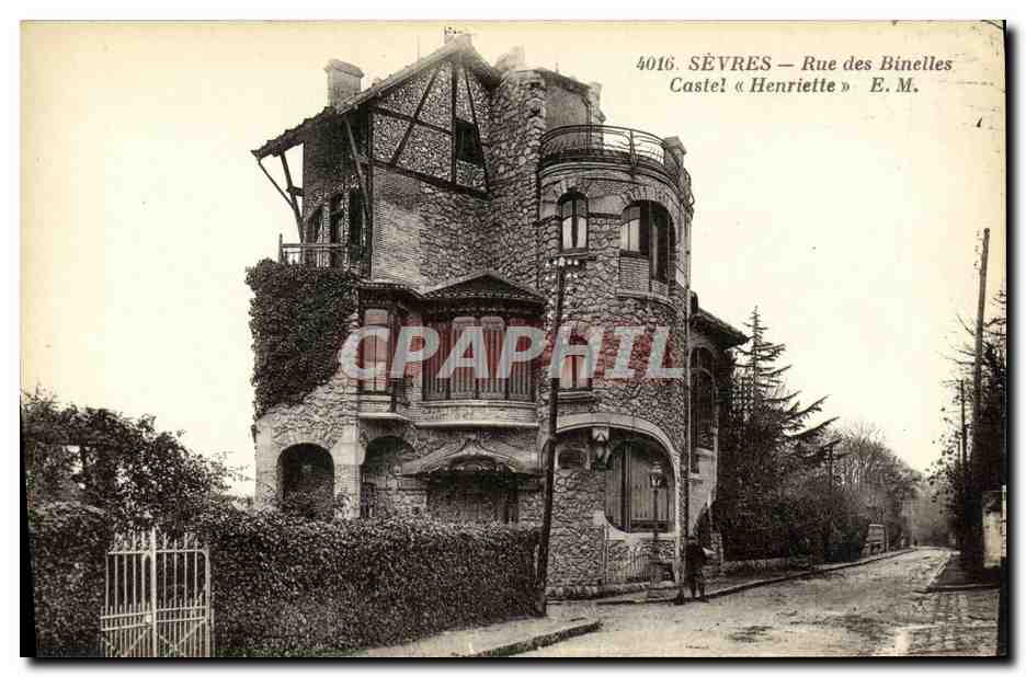 CPA Sevres Rue des Binelles Castel Henriette