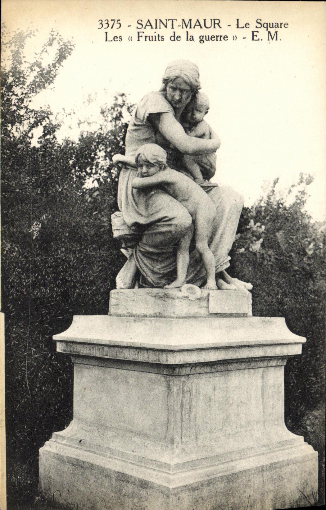 Saint-Maur - Le Square - Les « Fruits de la guerre » - E. M.