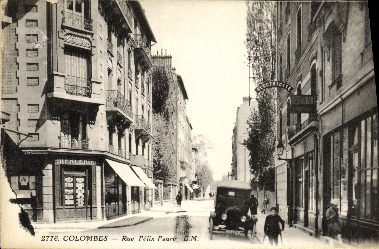 CPA Colombes Rue Felix Faure 