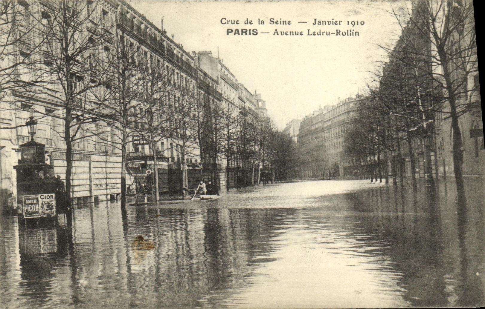 Crue de la Seine — Janvier 1910 — PARIS — Avenue Ledru-Rollin