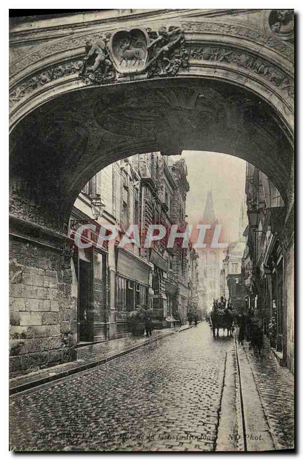 CPA Rouen La rue de la grosse horloge