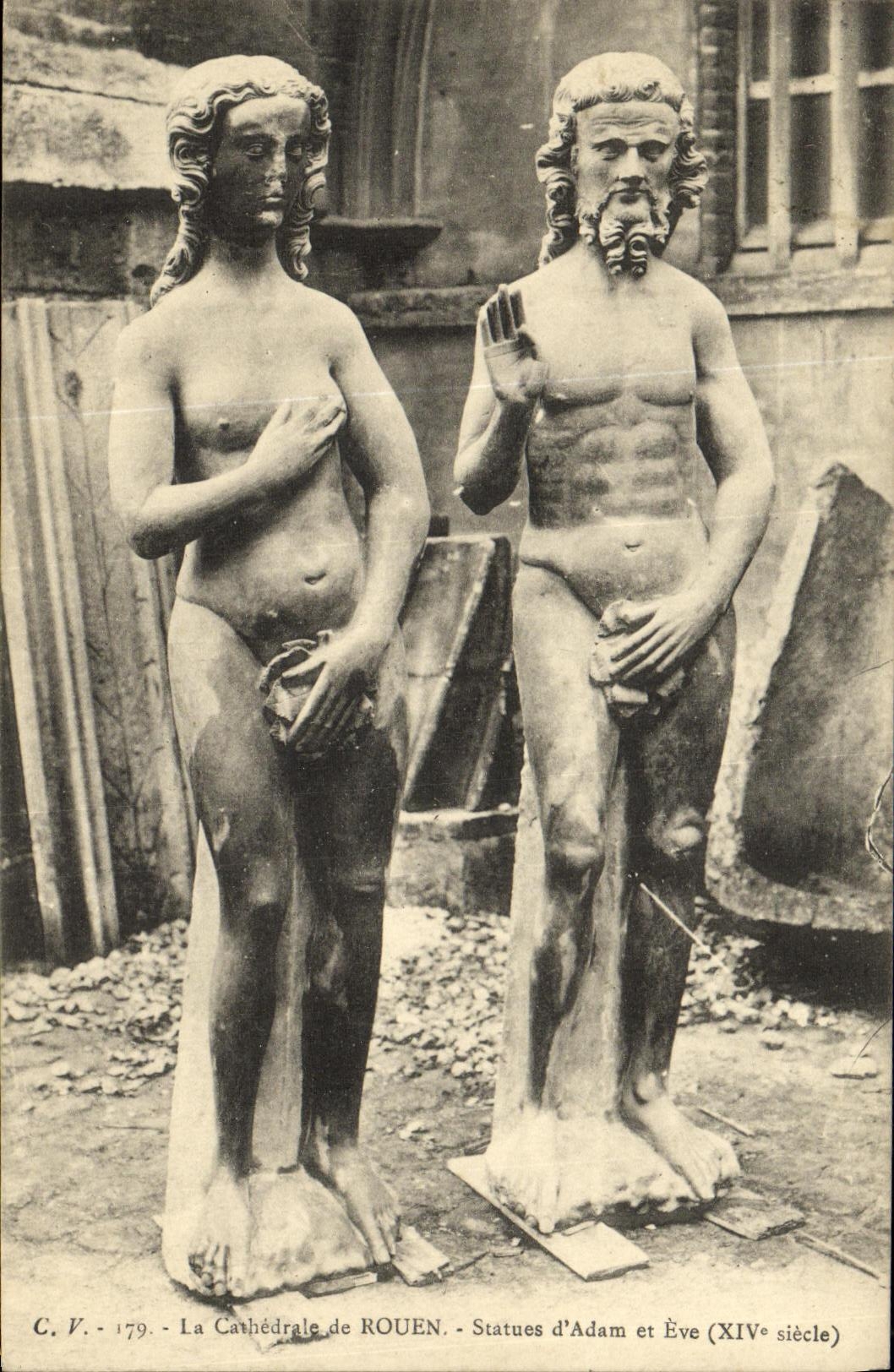 CPA La Cathedrale de Rouen Statues d Adam et Eve 