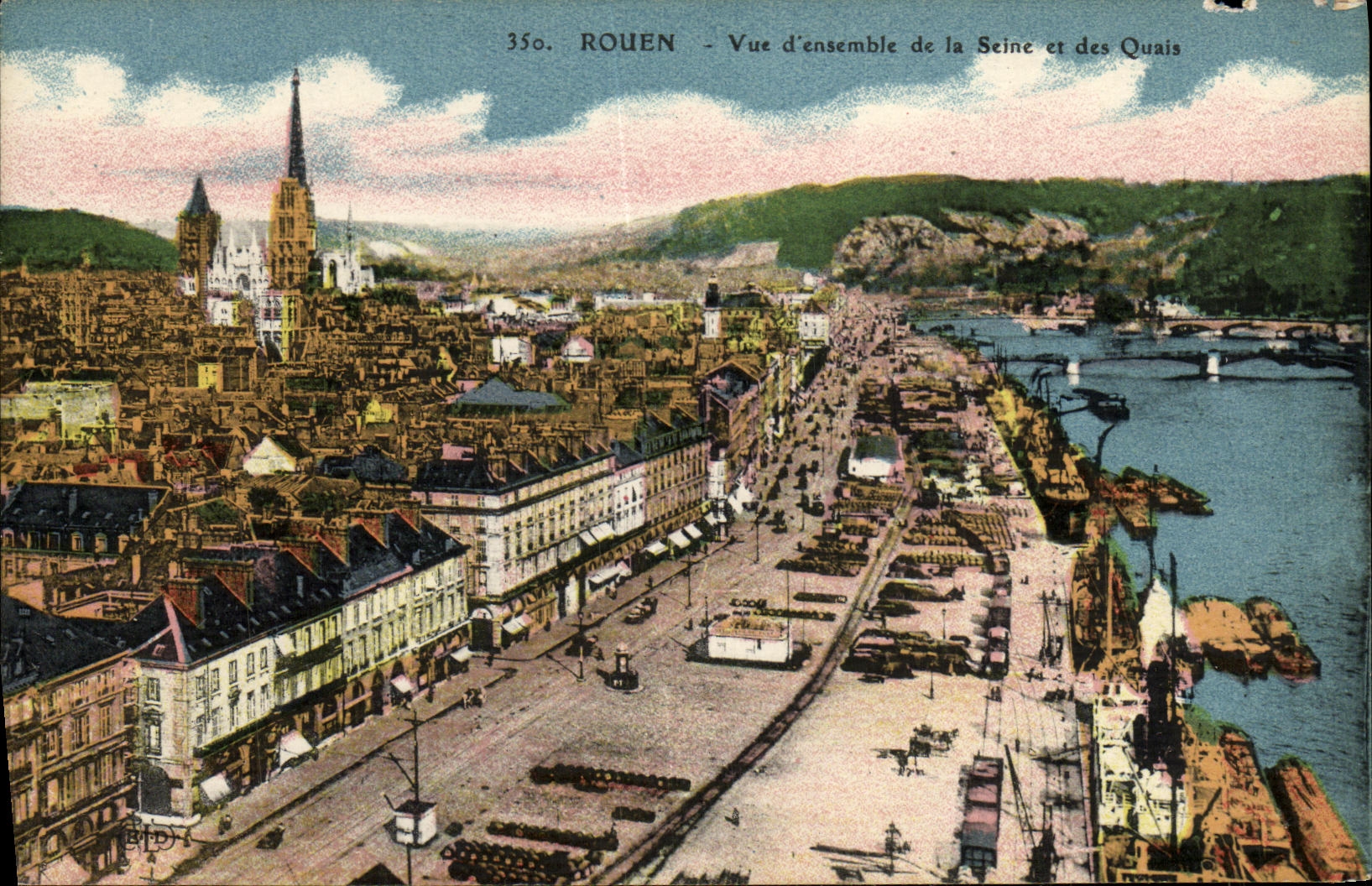CPA Rouen Vue d ensemble de la Seine des Quais 