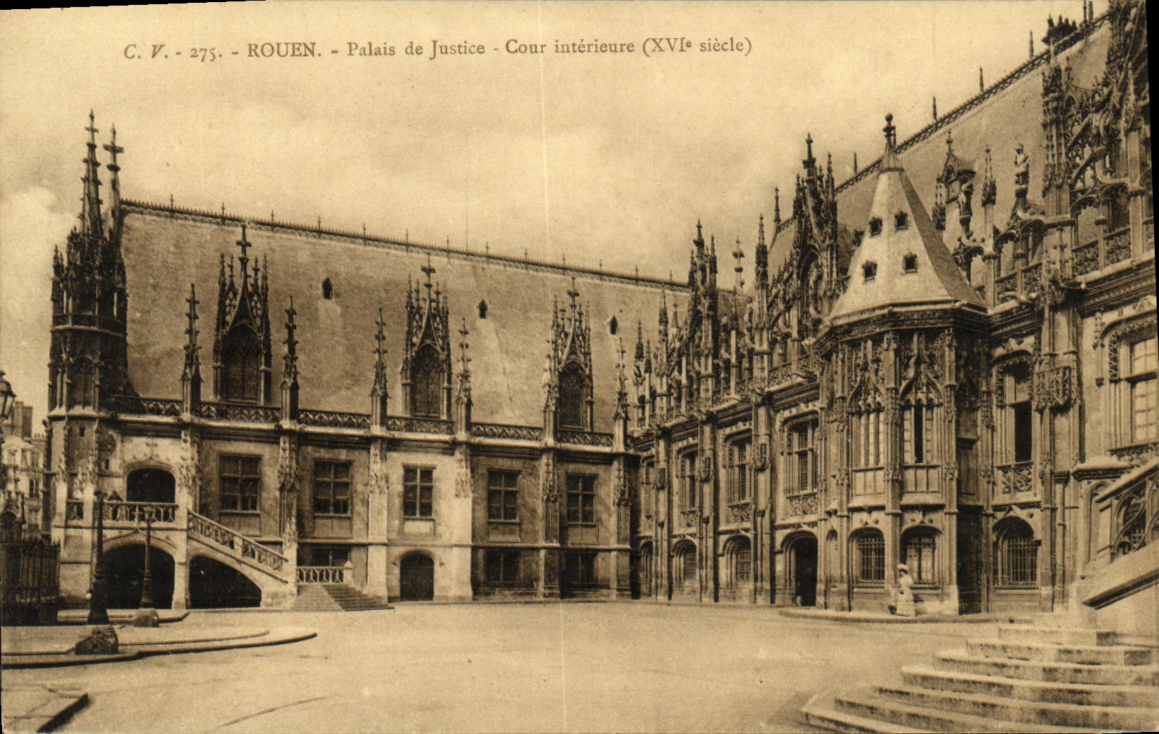 CPA Rouen Palais de Justice Cour interieure